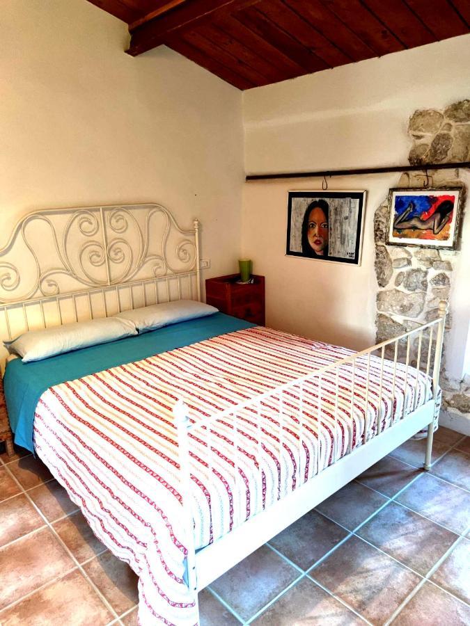 منزل الضيف Palombaro  في Ai Limiti • 67 • Stonehouse المظهر الخارجي الصورة