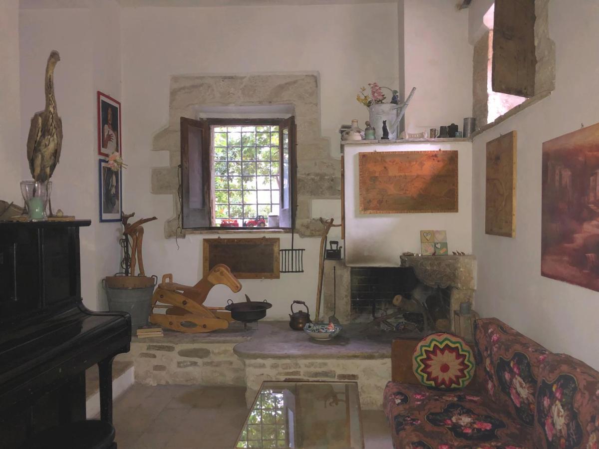 منزل الضيف Palombaro  في Ai Limiti • 67 • Stonehouse المظهر الخارجي الصورة